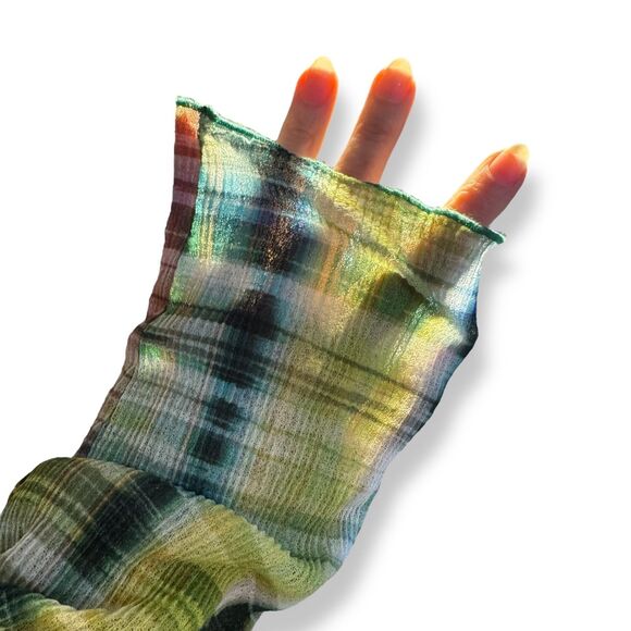 Urban Outfitters Margot Crop Top Wm‎ M Lettuce Edge Colorful Sheer Stretchy LSlv - Picture 4 of 11